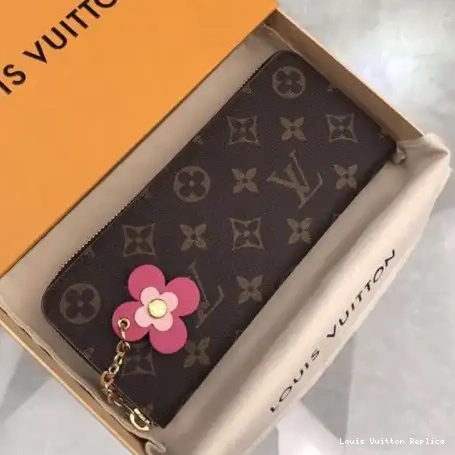 Bags LV 19B570140 0430